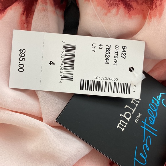 Off the shoulder Maxi dress. NWT - Picture 4 of 4